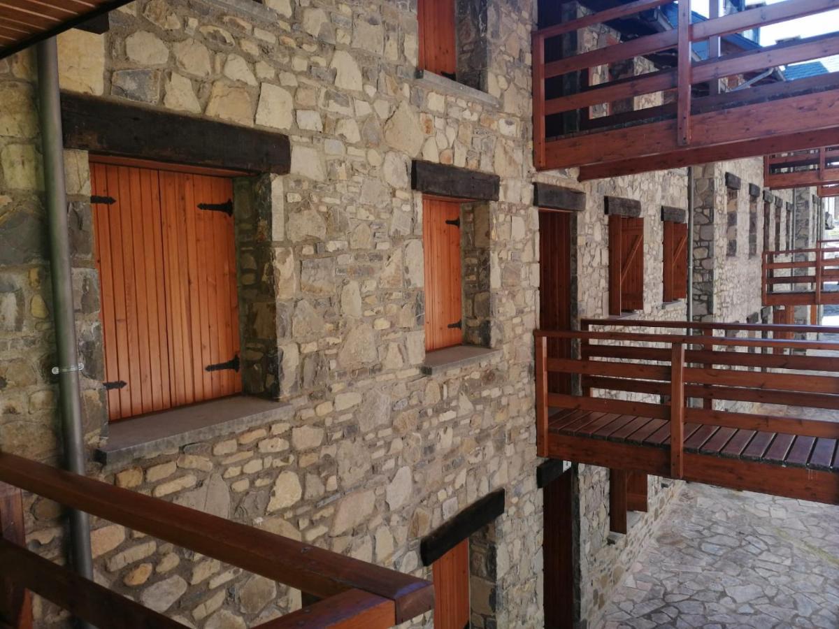 Apartamento Sarrato IV De Sallent Sallent De Gallego Bagian luar foto