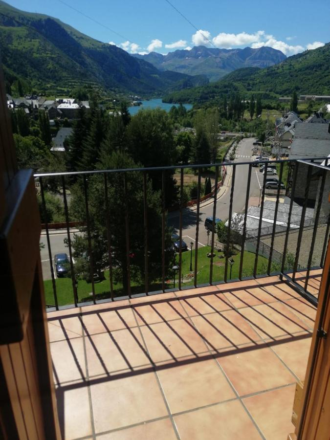 Apartamento Sarrato IV De Sallent Sallent De Gallego Bagian luar foto